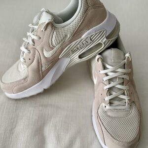 Nike Air Max Women's Sneakers - Beige and White